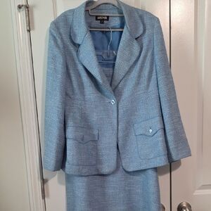 Kasper Women's Light Blue Suit